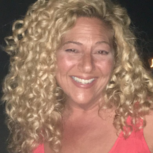 Shari Ezop