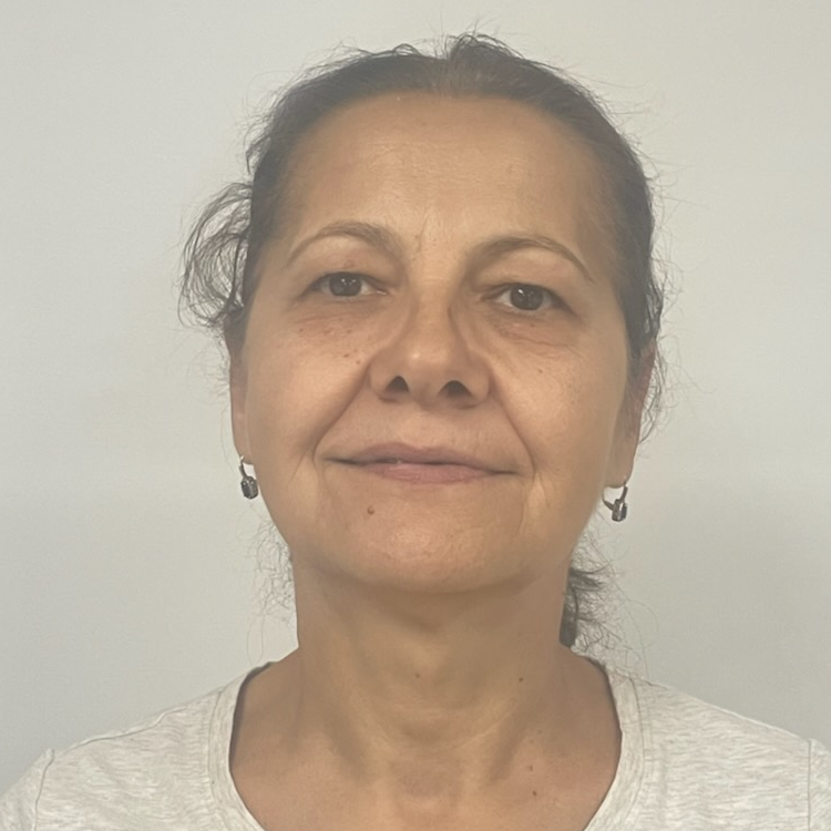 Simona Petruit